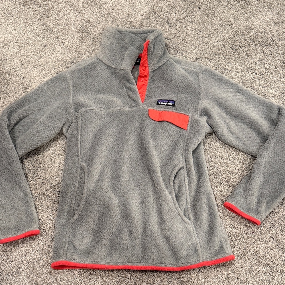 Patagonia Gray Fleece Pullover with Red Trim